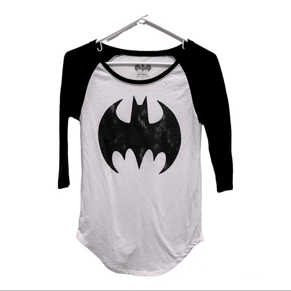 Batman 3/4 sleeve t-shirt. Size small - Picture 1 of 7